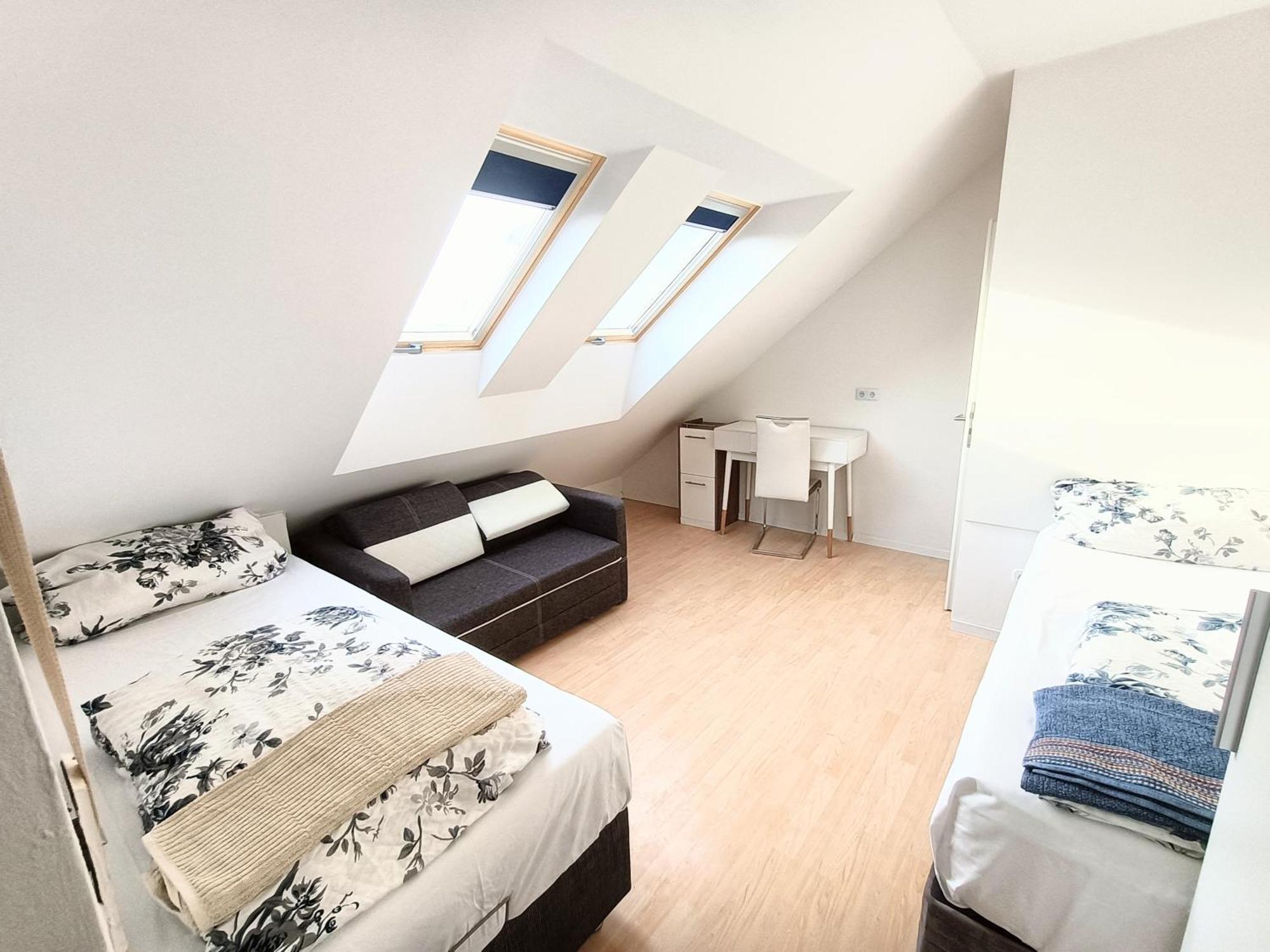 Fmi 9 Accommodation Raunheim Exterior foto