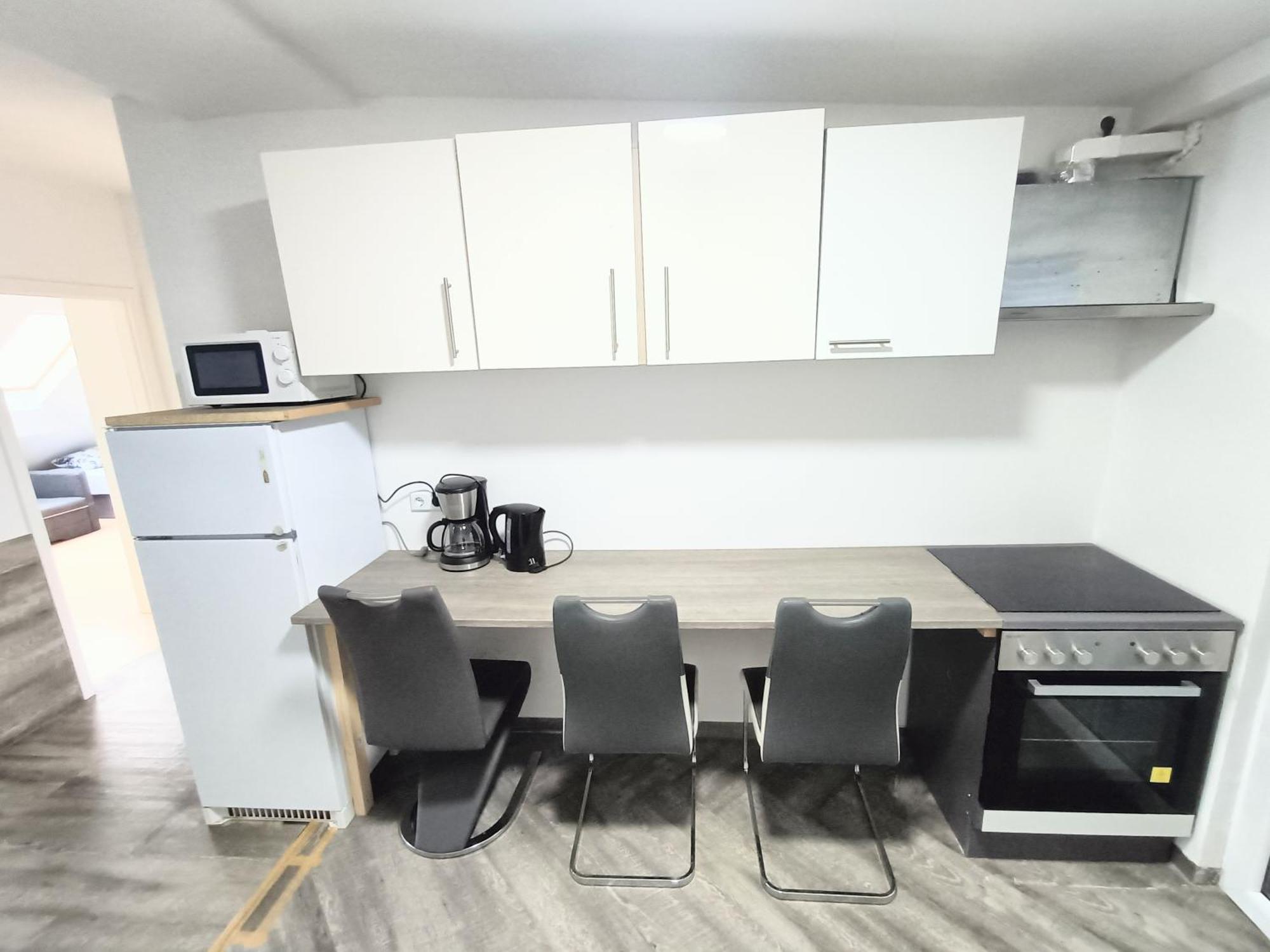 Fmi 9 Accommodation Raunheim Quarto foto